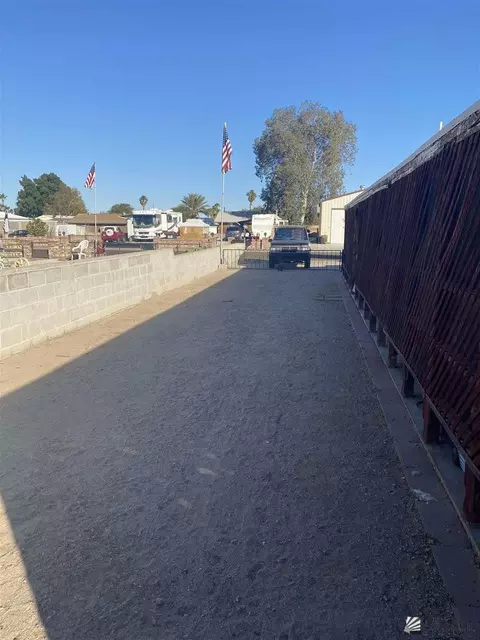 12393 E 39 Pl, Yuma, AZ 85367 photo 14