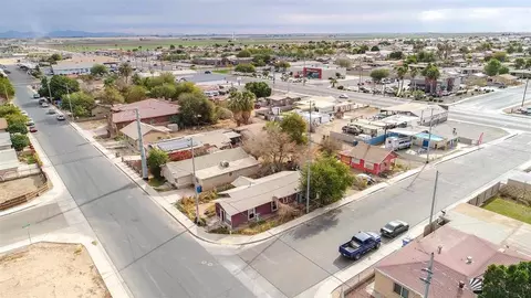 153 E Spring St, Somerton, AZ 85365 photo 5