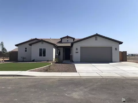 3373 W 38 Pl, Yuma, AZ 85365 photo 2