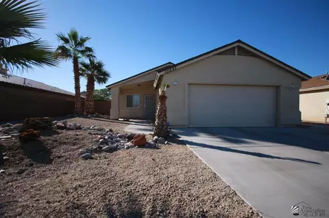 10597 E 35 St, Yuma, AZ 85365 photo 2