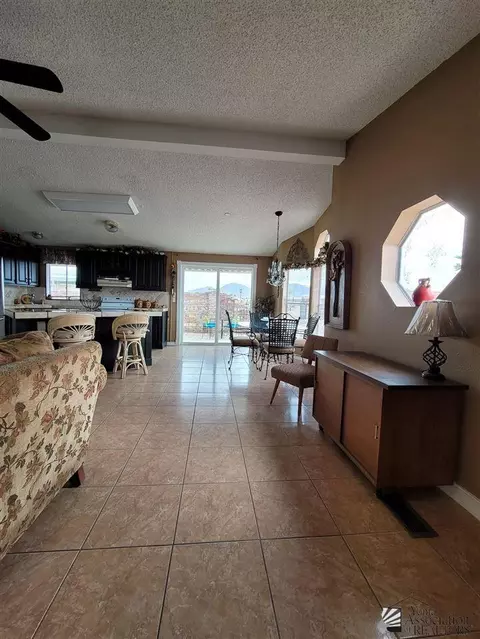 13148 E 49 St, Yuma, AZ 85367 photo 4