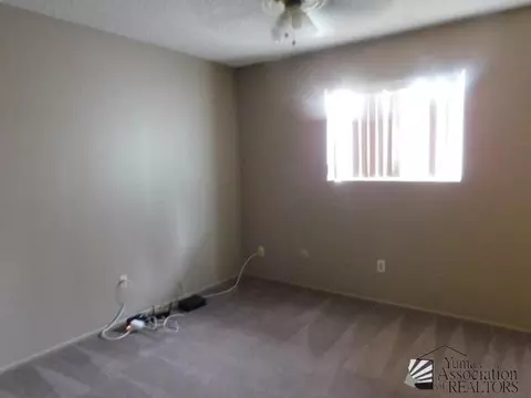 1598 E Windy Ln, Yuma, AZ 85365 photo 9