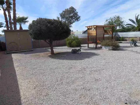 11247 E 37 Pl, Yuma, AZ 85367 photo 4
