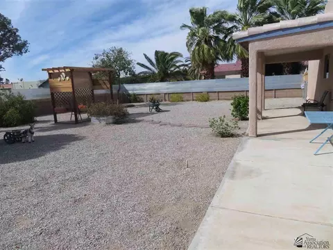 11247 E 37 Pl, Yuma, AZ 85367 photo 5