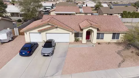 6268 E 41 St, Yuma, AZ 85365 photo 2