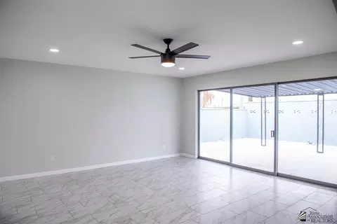 701 E 26 Pl, Yuma, AZ 85365 photo 2
