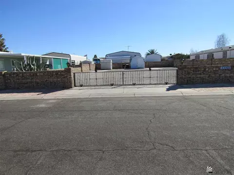 13201 E 45 Dr, Yuma, AZ 85367 photo 1