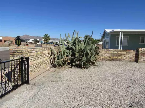 13201 E 45 Dr, Yuma, AZ 85367 photo 2