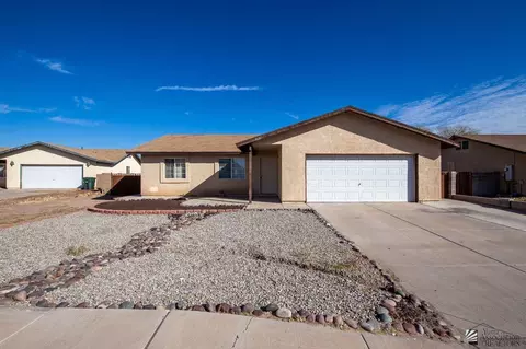 8686 E 38 Pl, Yuma, AZ 85365 photo 1