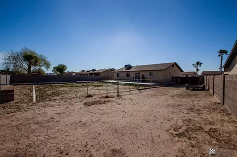 8686 E 38 Pl, Yuma, AZ 85365 photo 18