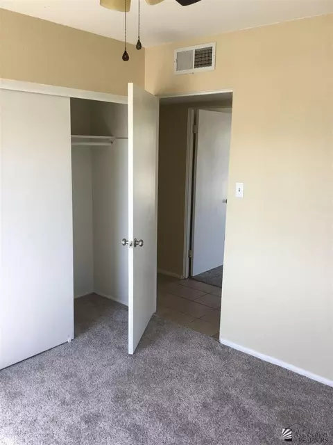 360 E 26 Pl, Yuma, AZ 85364 photo 5