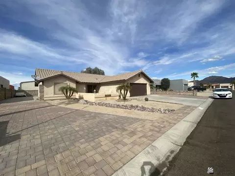 13886 E 53 Dr, Yuma, AZ 85367 photo 2