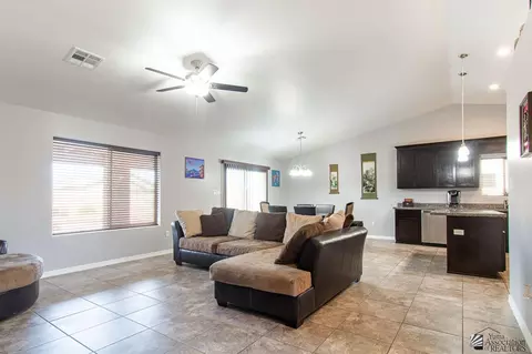 8640 E 35 Pl, Yuma, AZ 85365 photo 11