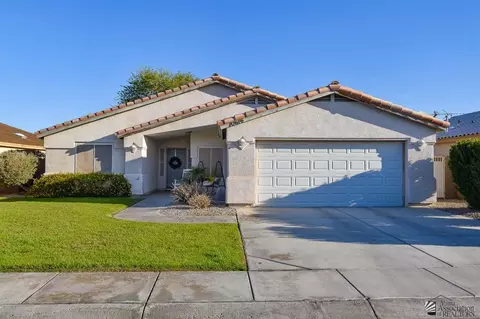 10616 E 34 Pl, Yuma, AZ 85365 photo 2