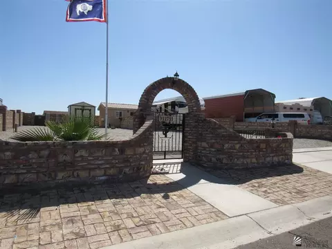 12751 E 47 Ln, Yuma, AZ 85367 photo 1