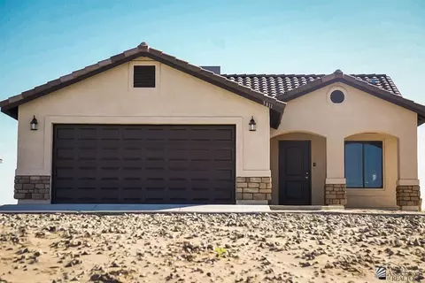 8692 E 40 Pl, Yuma, AZ 85365 photo 1