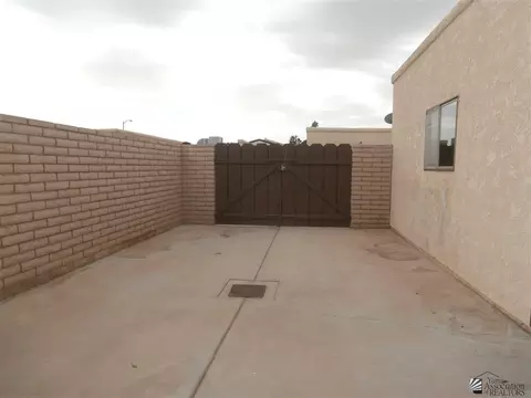 621 E 25 Pl, Yuma, AZ 85365 photo 12
