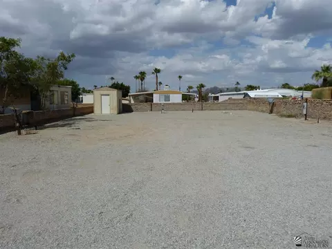 13252 E 44 St, Yuma, AZ photo 1