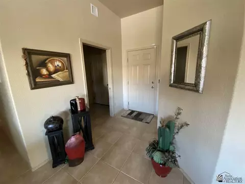 11721 E 27 Pl, Yuma, AZ 85367 photo 9