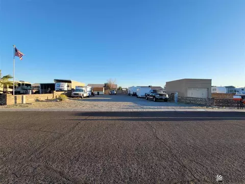 13681 E 55 Dr, Yuma, AZ 85367 photo 1