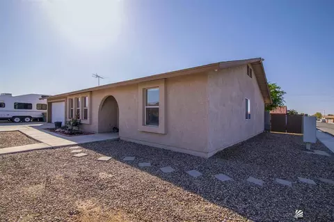 7215 E 25 Pl, Yuma, AZ 85365 photo 2