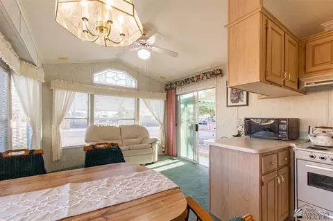 13572 E 47 Ln, Yuma, AZ 85367 photo 8