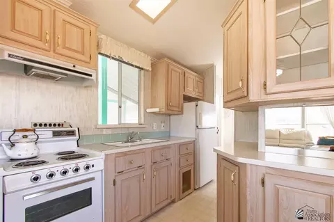 13572 E 47 Ln, Yuma, AZ 85367 photo 9
