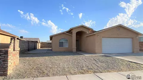 9567 E 38 Pl, Yuma, AZ 85365 photo 2