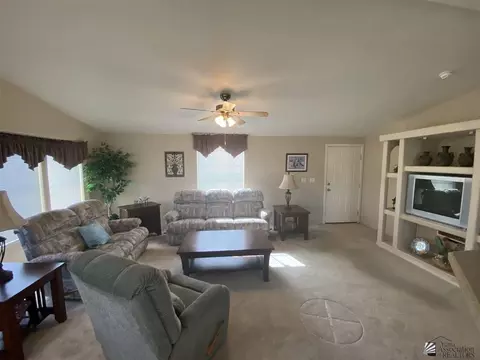 14358 E 28 Pl, Yuma, AZ 85367 photo 3
