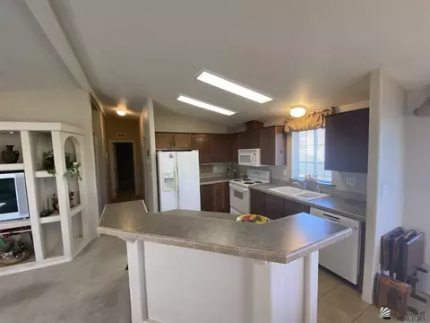 14358 E 28 Pl, Yuma, AZ 85367 photo 9