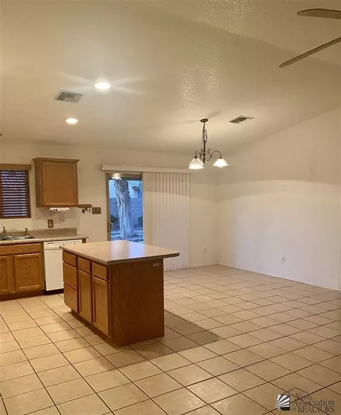 11174 E 25 Pl, Yuma, AZ 85367 photo 4