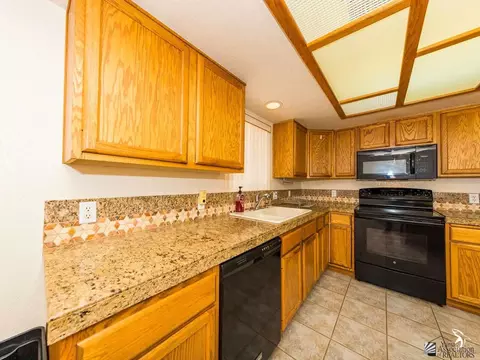 14145 E 48 Dr, Yuma, AZ 85367 photo 3