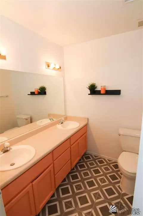 2190 E 27 Ln, Yuma, AZ 85365 photo 13