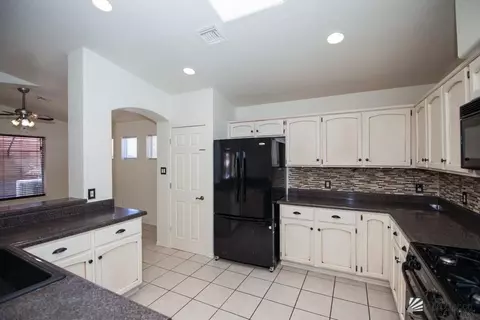 10589 E 34 Pl, Yuma, AZ 85365 photo 7