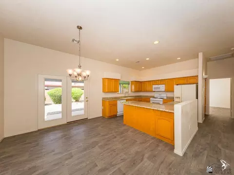 10532 E 38 St, Yuma, AZ 85365 photo 3