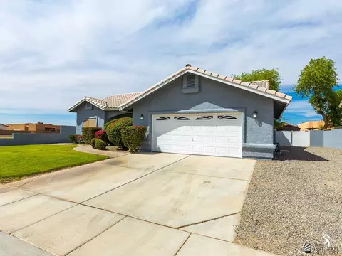 10532 E 38 St, Yuma, AZ 85365 photo 2