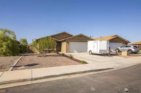 7842 E 40 Pl, Yuma, AZ 85365 photo 2