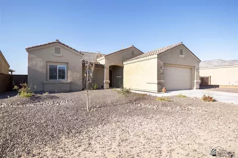 8190 E 35 Pl, Yuma, AZ 85365 photo 2