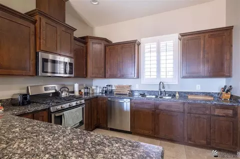 8190 E 35 Pl, Yuma, AZ 85365 photo 6