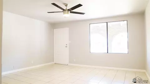 923 E 26 St, Yuma, AZ 85365 photo 3