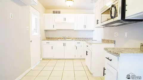 923 E 26 St, Yuma, AZ 85365 photo 5