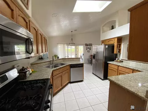10606 E 35 Pl, Yuma, AZ 85365 photo 9