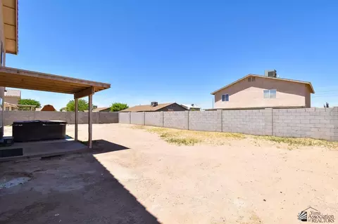 8664 E 24 Ln, Yuma, AZ 85365 photo 12