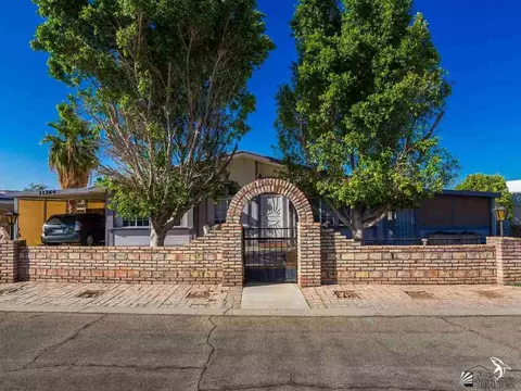 11264 E 38 Pl, Yuma, AZ 85367 photo 1