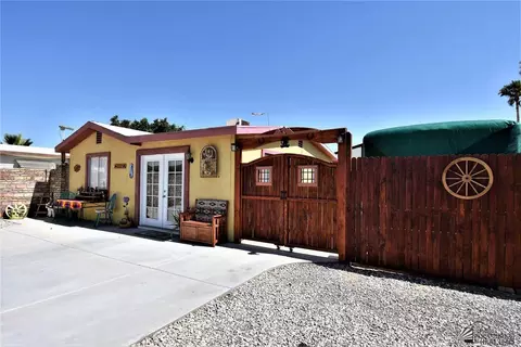 13499 E 49 Dr, Yuma, AZ 85367 photo 1