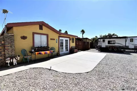 13499 E 49 Dr, Yuma, AZ 85367 photo 2