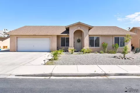 6318 E 44th Pl, Yuma, AZ 85365 photo 1