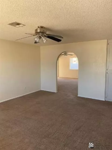 7355 E 24 Ln, Yuma, AZ 85365 photo 2