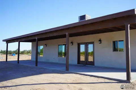 5139 Ethan Pl, Yuma, AZ 85365 photo 3