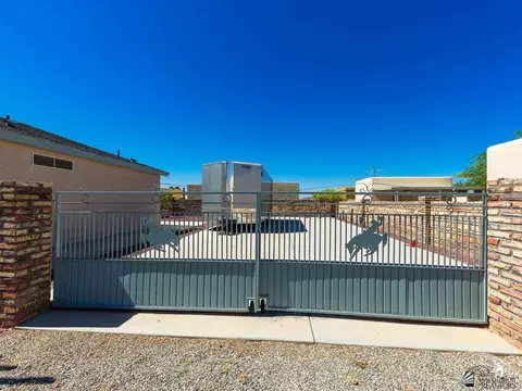 13364 E 55 Ln, Yuma, AZ 85367 photo 2